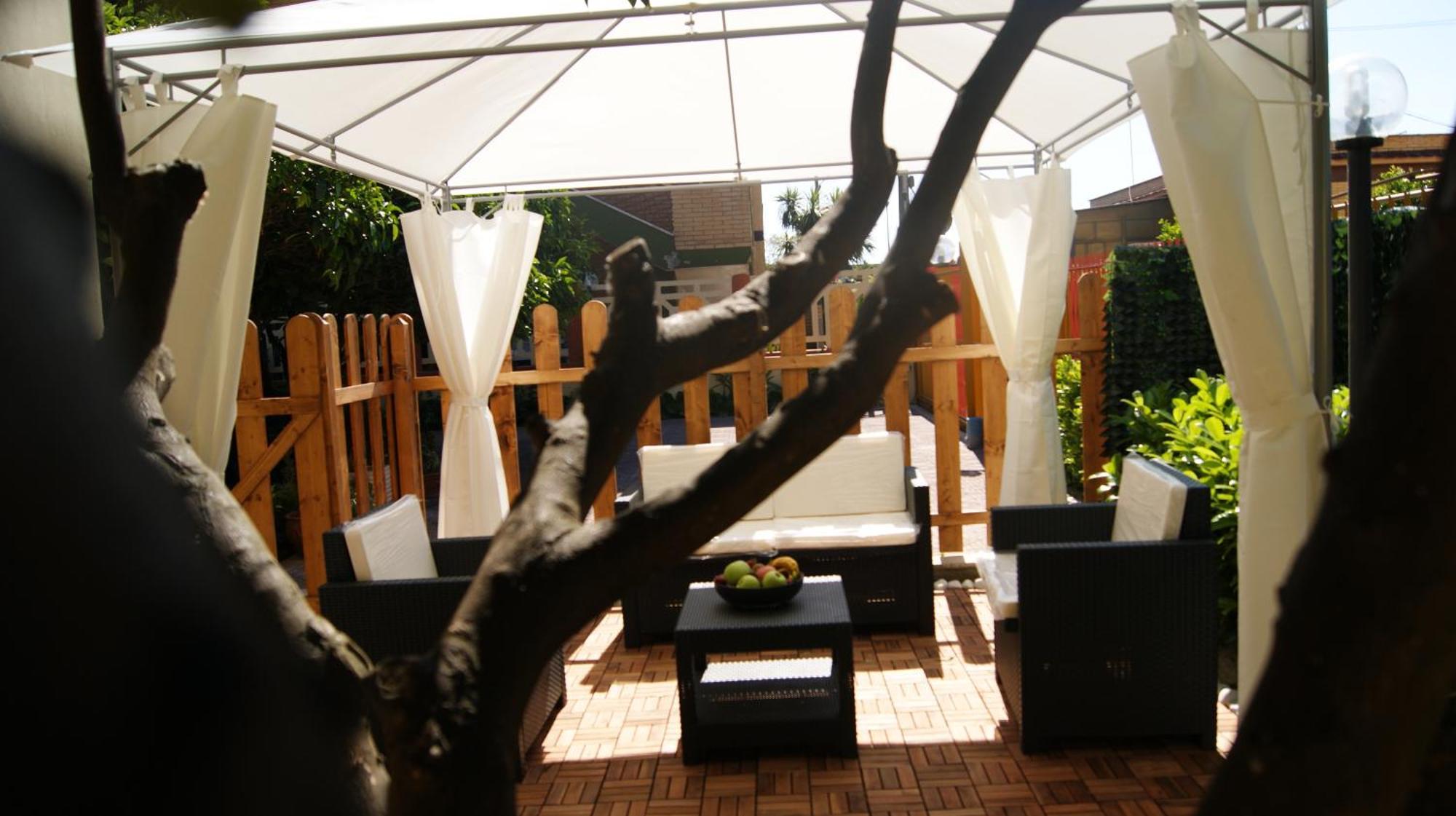 Vegan Inn Airport - Adults Only - Late Check In Fiumicino Dış mekan fotoğraf